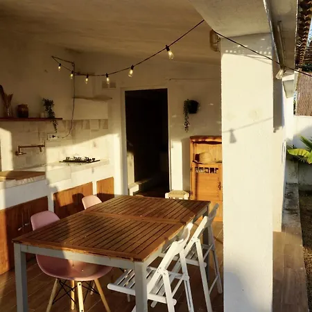 Holiday home Olivers *